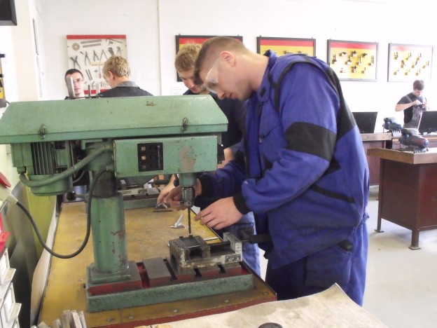 Strojní mechanik, praktická ZZ